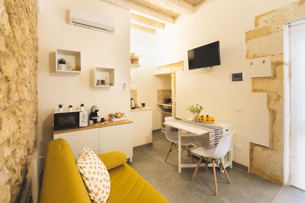Ma-Ri House Apartment Syracuse Ngoại thất bức ảnh
